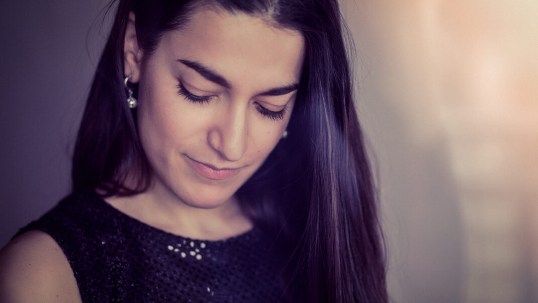 Saskia Giorgini presents Mozart & Shostakovich in Dialogue