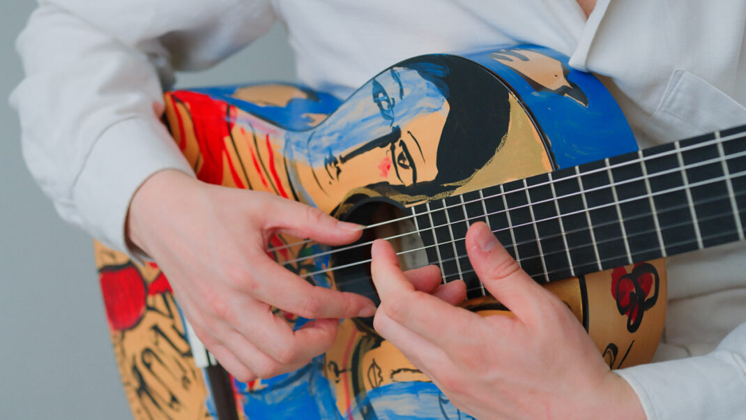 Ritual, Element, and Allusion: Sean Shibe Showcases Contemporary Guitar Works